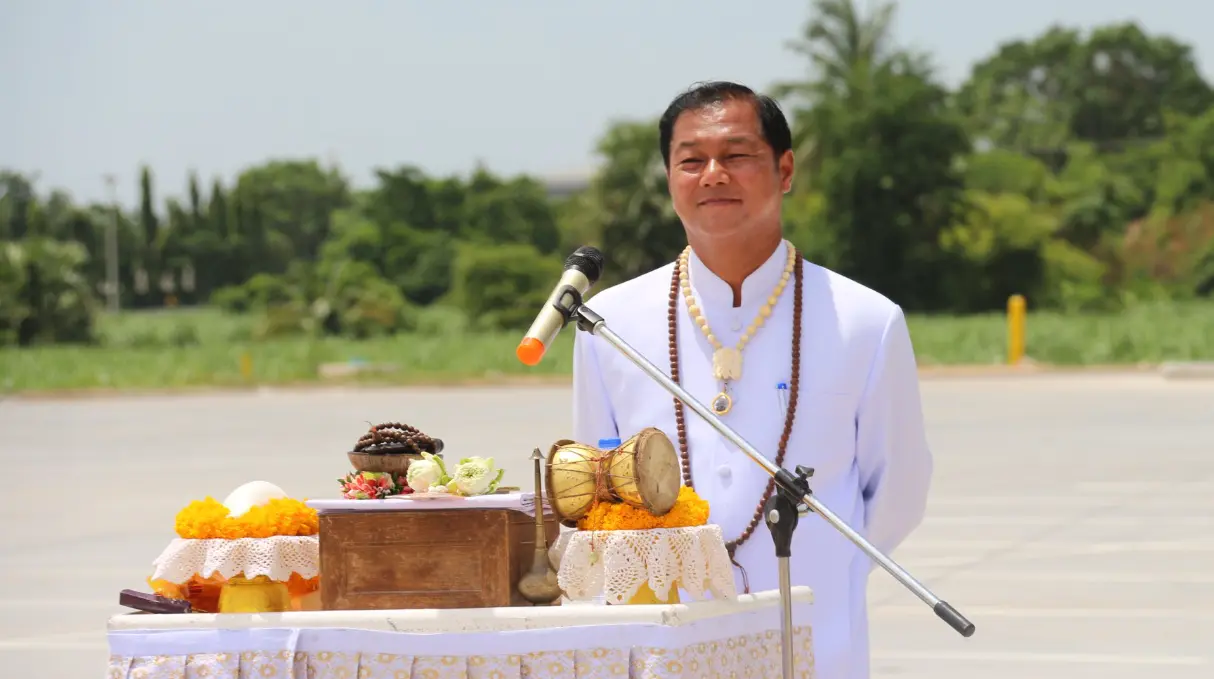 อาจารย์ต๊ะ โคราช